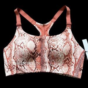 Victoria’s Secret Incredible Max Maximum Support sport bra Snake Print